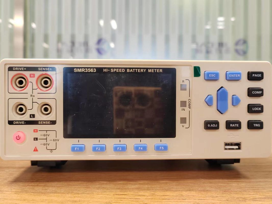 เครื่องทดสอบความต้านทานแบตเตอรี่ภายในแบบอัตโนมัติระดับเต็ม 7 เกียร์ 100V AC-256V AC 50HZ/60HZ